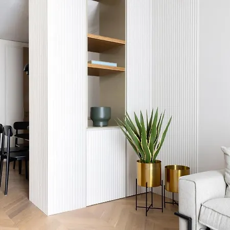 Splendid 2bed Located In The Marais Area With High-end Services * פריז